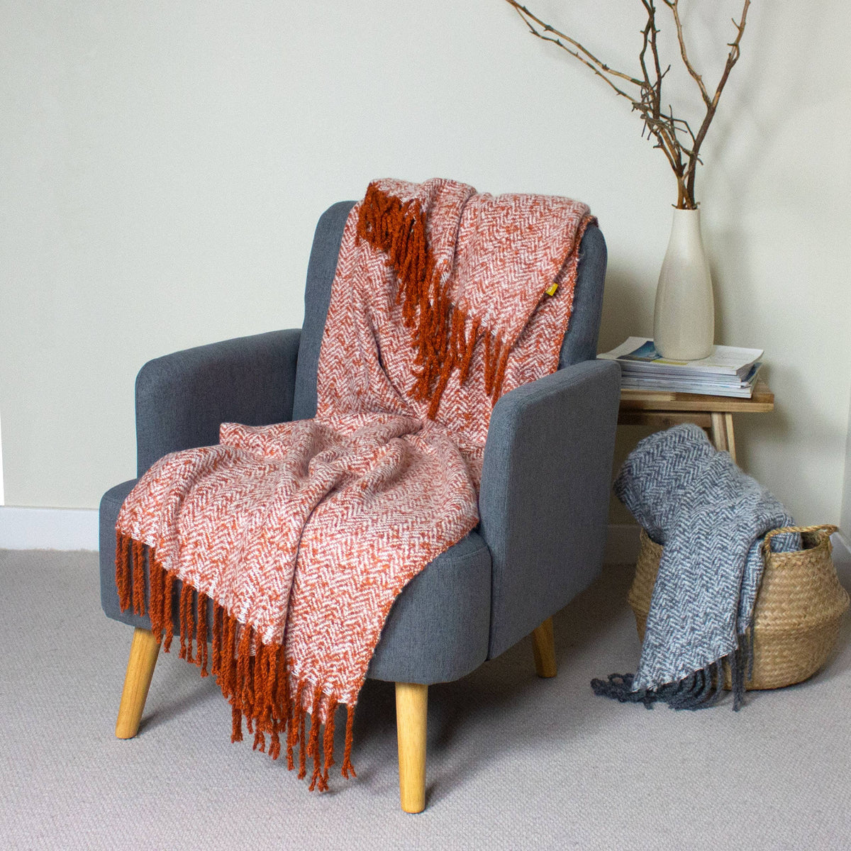 Weaver Herringbone Throw Rust: Rust / 130 x 180cm