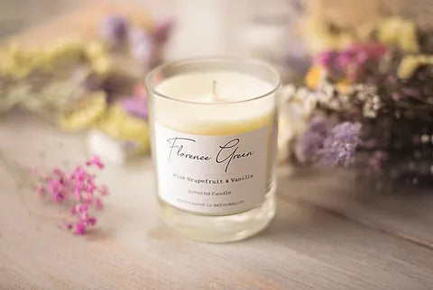 Pink Grapefruit & Vanilla Scented Candle