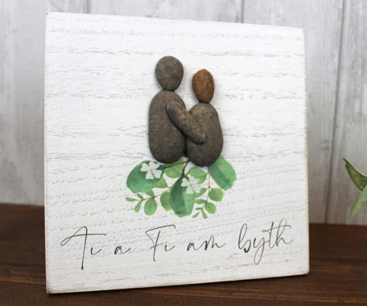 Welsh Pebble Art Plaque – “Ti a Fi am Byth”