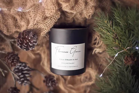 Cuban Tobacco & Oak Large Scented Candle - Black